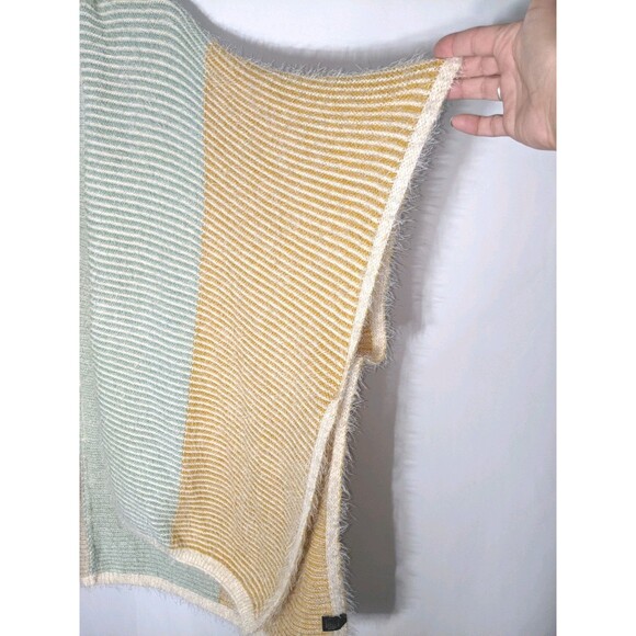 House Of Harlow 1960 Rainbow Eyelash Kimono Cardigan Sweater Women's OS *TAG* - Picture 10 of 14